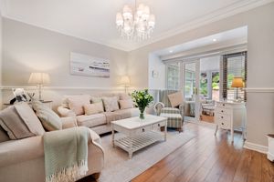 Lounge- click for photo gallery